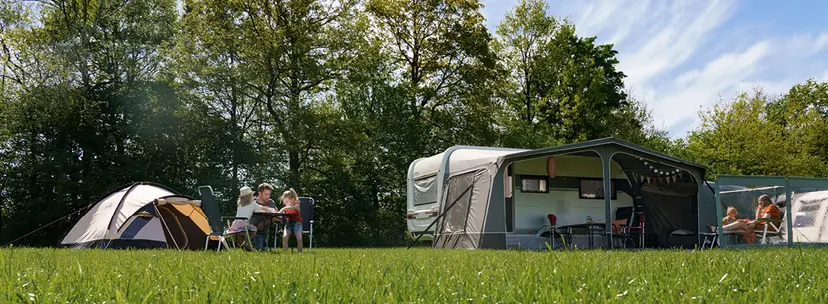 Camping et fortes chaleurs : les bons réflexes à adopter 