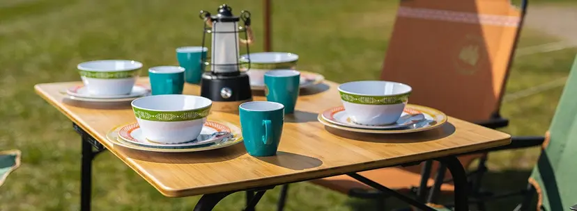 Quel matériau pour le plateau de mon mobilier de camping ?