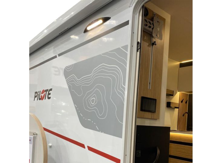 Lampe Rome LED auvent /solette Rome - noire